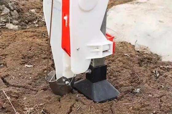 Semoir manuel à pied
